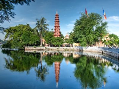 Tran-Quoc-pagoda-in-early-morning-